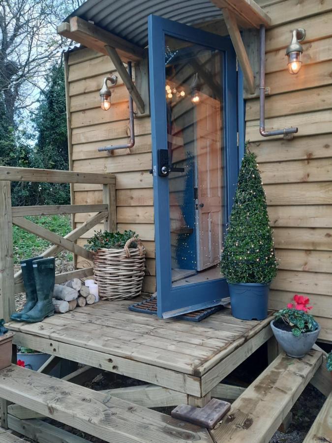 Cosy Double Shepherds Hut In Beautiful Wicklow With Underfloor Heating Throughout Rathnew Exteriör bild